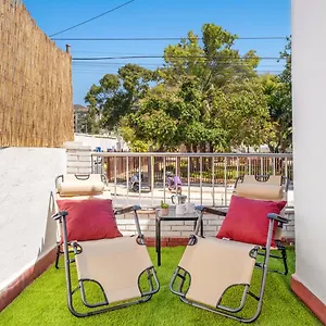 apartamento-en-la-playa-con-terraza-malaga.es-andalucia.com/
